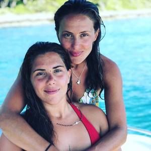 Meet your Posher, Claire